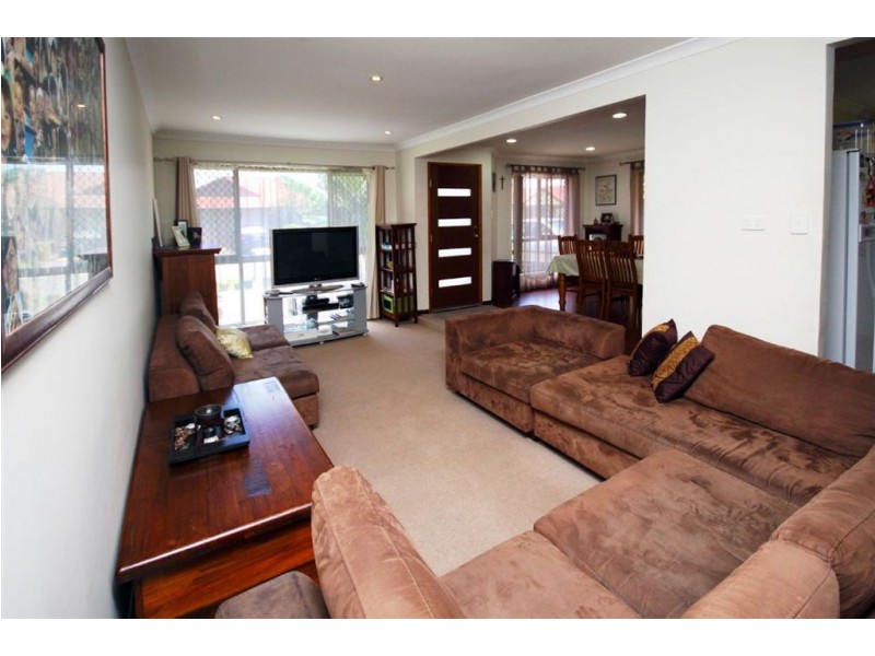 14 Matisse Court, Coombabah QLD 4216