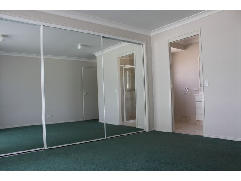 132 Columbus Drive, Runaway Bay QLD 4216