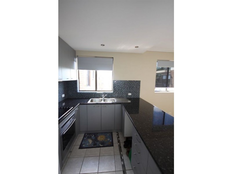 27/490 Marine Parade, Biggera Waters QLD 4216