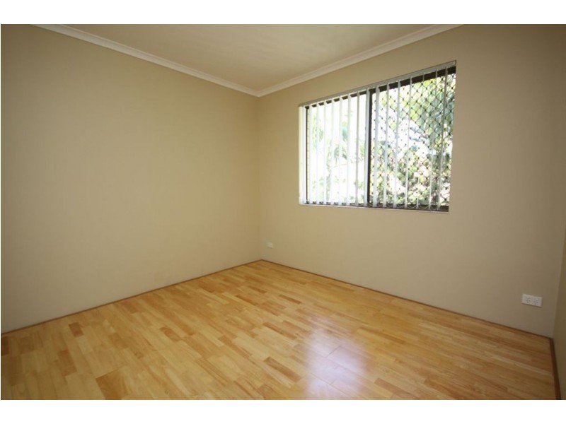 27/490 Marine Parade, Biggera Waters QLD 4216