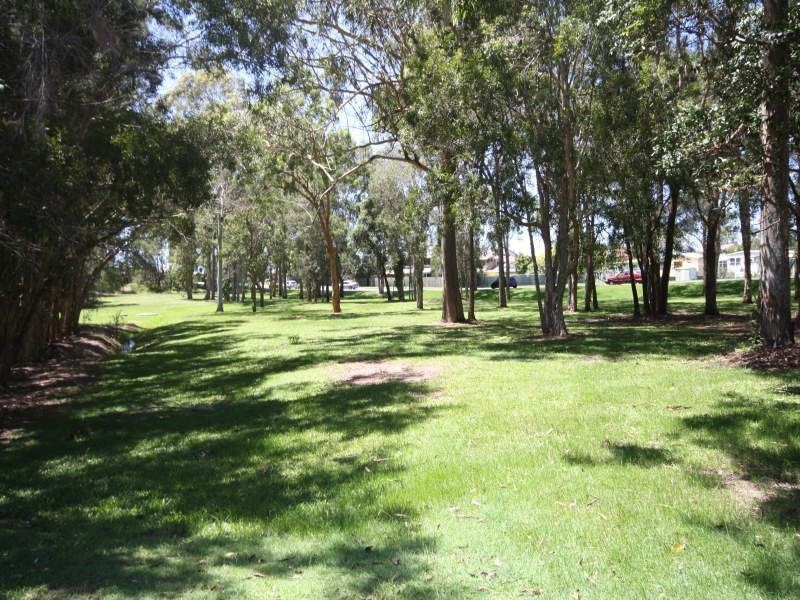 33/27 Raintree Glen, Coombabah QLD 4216
