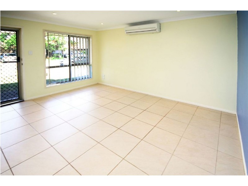 9 Matisse Court, Coombabah QLD 4216