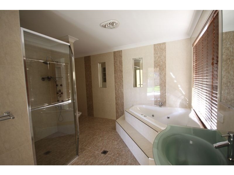 15 Lagos Court, Coombabah QLD 4216