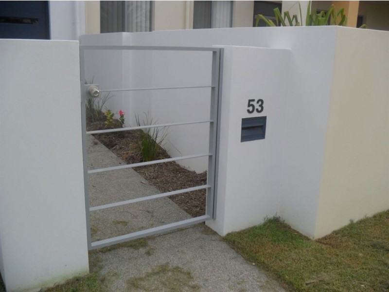 53 Sickle Avenue, Hope Island QLD 4212