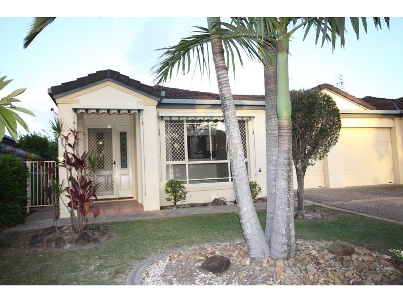 1/43 Brown Street, Labrador QLD 4215