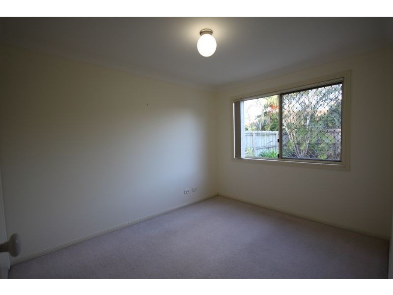 1/43 Brown Street, Labrador QLD 4215