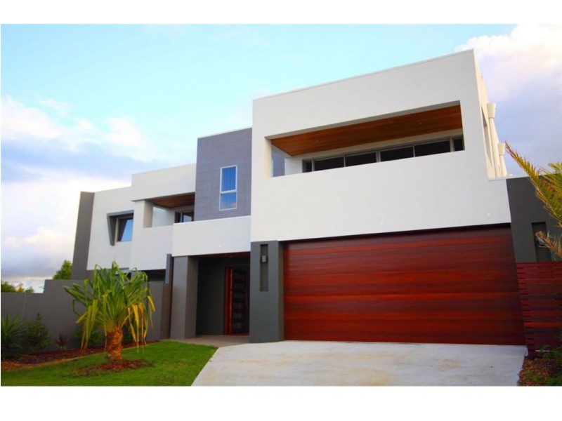 1/46 Compass Drive, Runaway Bay QLD 4216