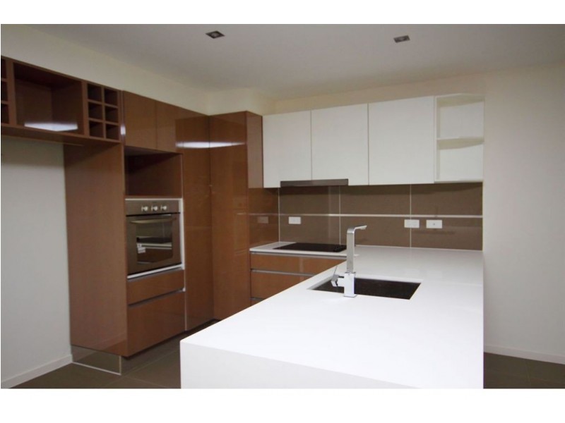 1/46 Compass Drive, Runaway Bay QLD 4216