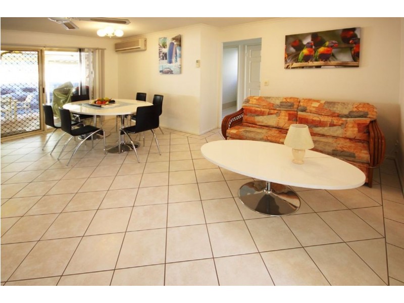 11/402 Pine Ridge Road, Coombabah QLD 4216