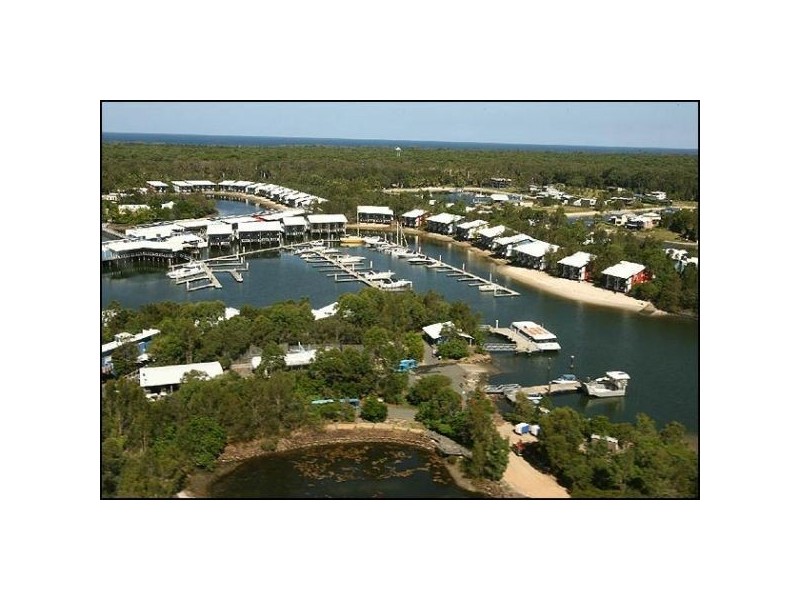 2404 Island Street Couran Cove, South Stradbroke QLD 4216