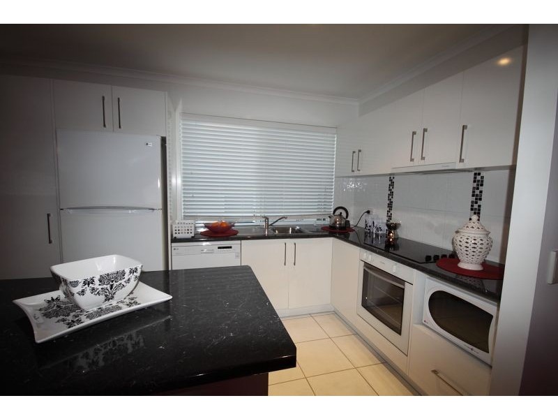 11/368 Oxley Drive, Runaway Bay QLD 4216