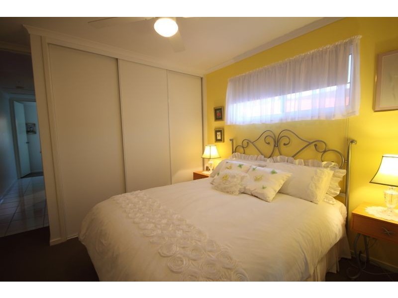 11/368 Oxley Drive, Runaway Bay QLD 4216