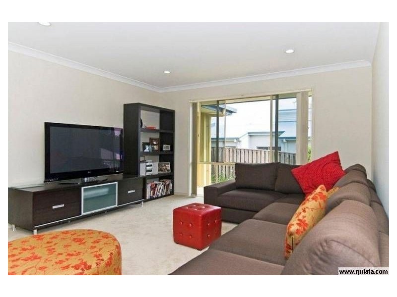13 Seawind Road, Coomera QLD 4209