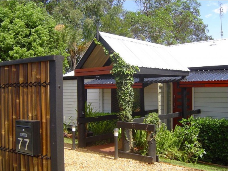 77 Plateau Crescent, Carrara QLD 4211