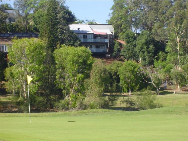 77 Plateau Crescent, Carrara QLD 4211