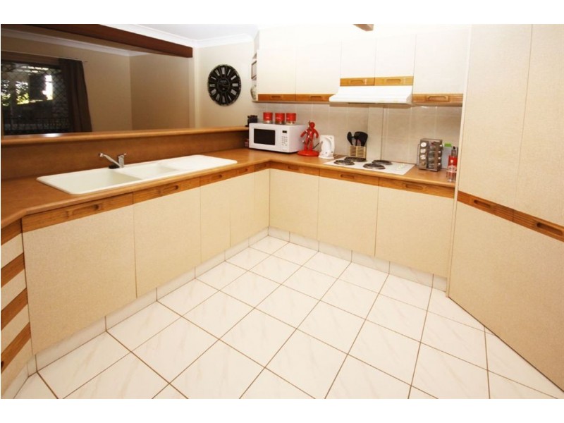 1/479 Pine Ridge Rd, Runaway Bay QLD 4216