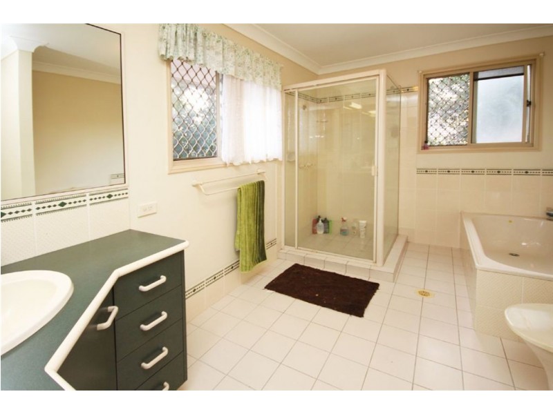 1/479 Pine Ridge Rd, Runaway Bay QLD 4216
