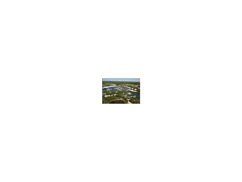 2404 Island Street, South Stradbroke QLD 4216
