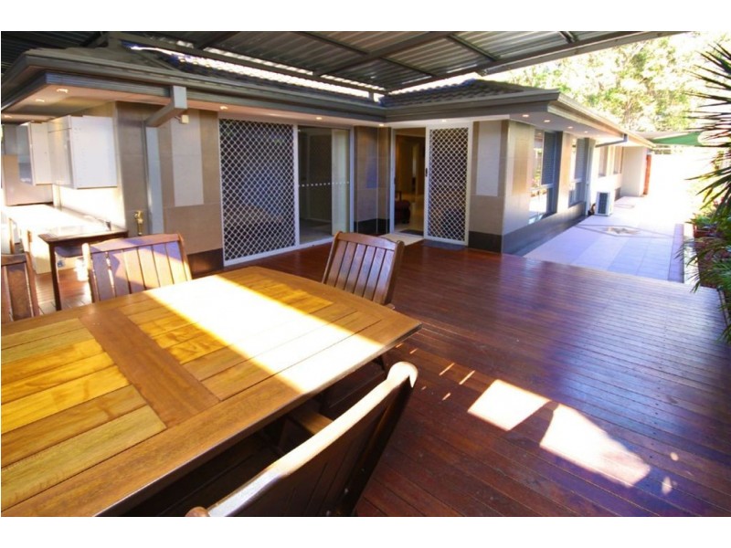 11 Yulia Street, Coombabah QLD 4216