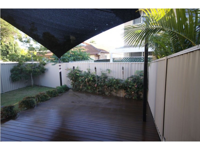 1/5 Cawthray Street, Biggera Waters QLD 4216