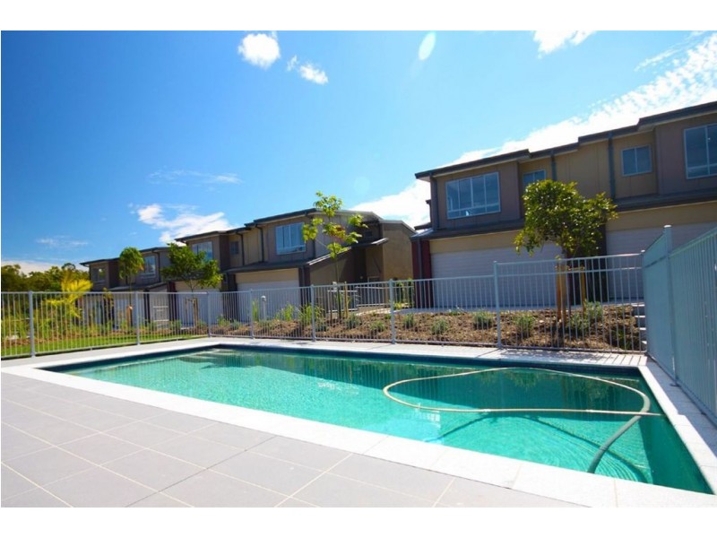 3/446 Pine Ridge Road, Coombabah QLD 4216