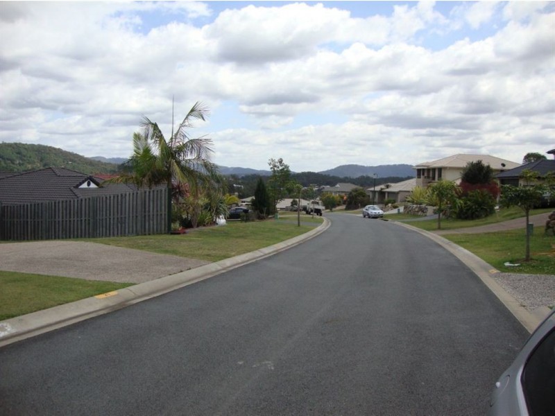 21 Wellers Street, Pacific Pines QLD 4211