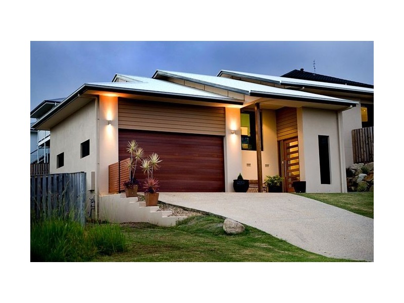 8 Meroo Place, Upper Coomera QLD 4209