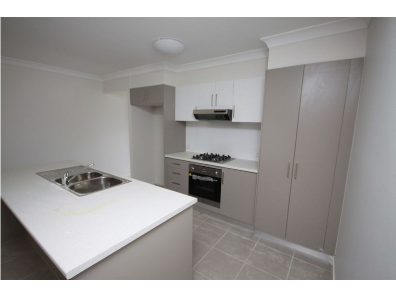3 Henry Street, Coomera QLD 4209