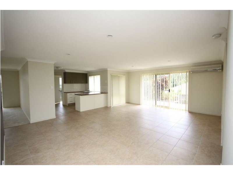 13 Seawind Road, Coomera QLD 4209