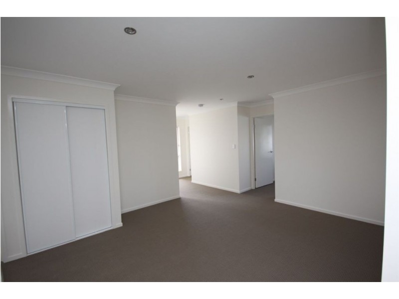 1a Lenton Street, Coomera QLD 4209