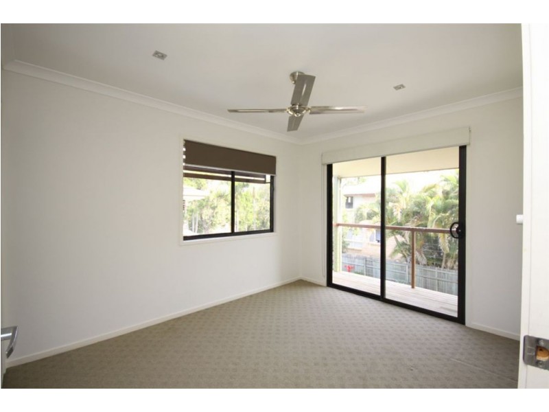 3/445 Pine Ridge Road, Runaway Bay QLD 4216