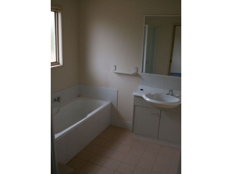 6/9 McMillan Street, Labrador QLD 4215