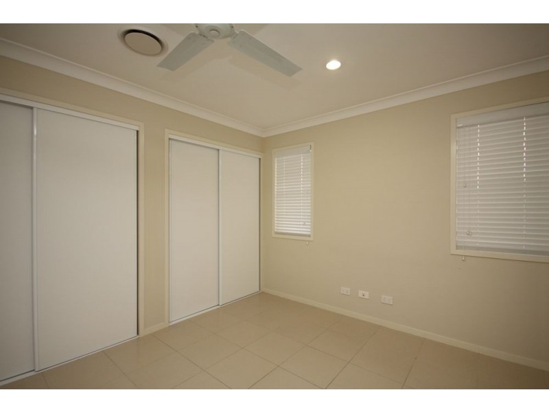 82b Compass Drive, Biggera Waters QLD 4216