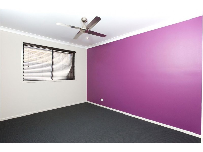 34 South Quay Drive, Biggera Waters QLD 4216