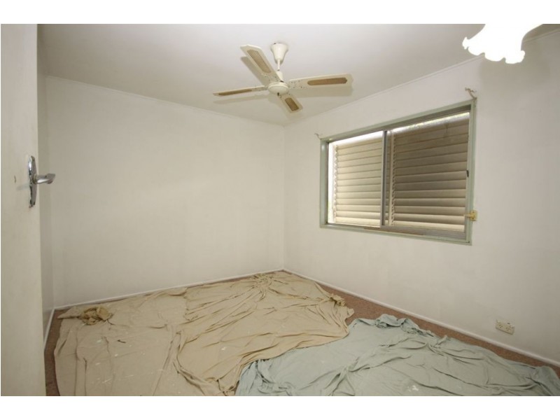 9 Cawthray St, Biggera Waters QLD 4216