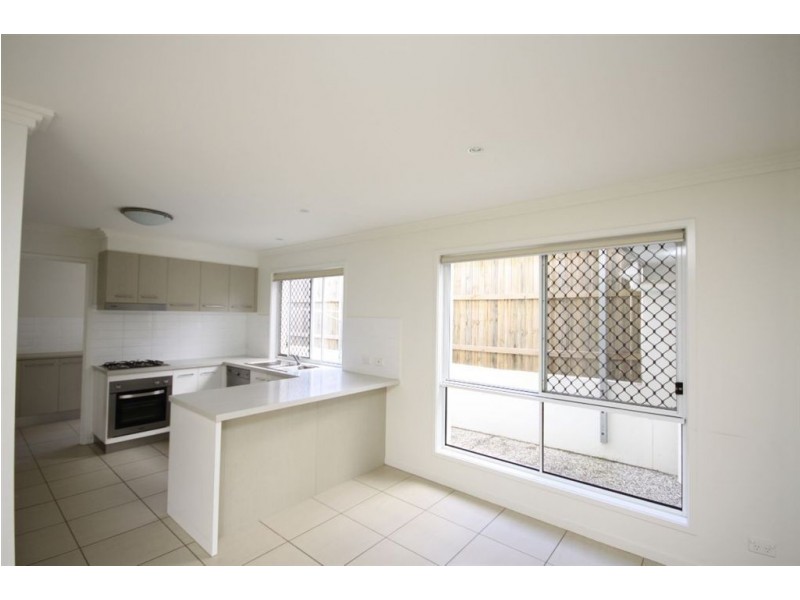 43 Lynbrook Avenue, Ormeau QLD 4208