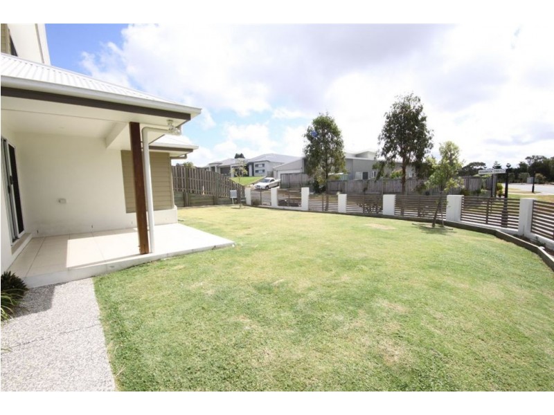 43 Lynbrook Avenue, Ormeau QLD 4208