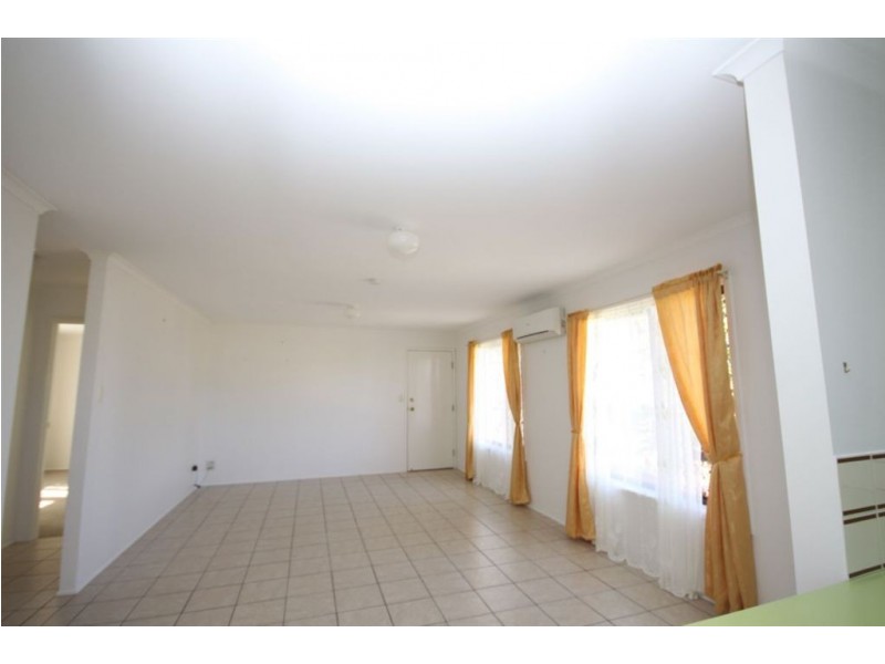 1/6 Thelma Avenue, Biggera Waters QLD 4216