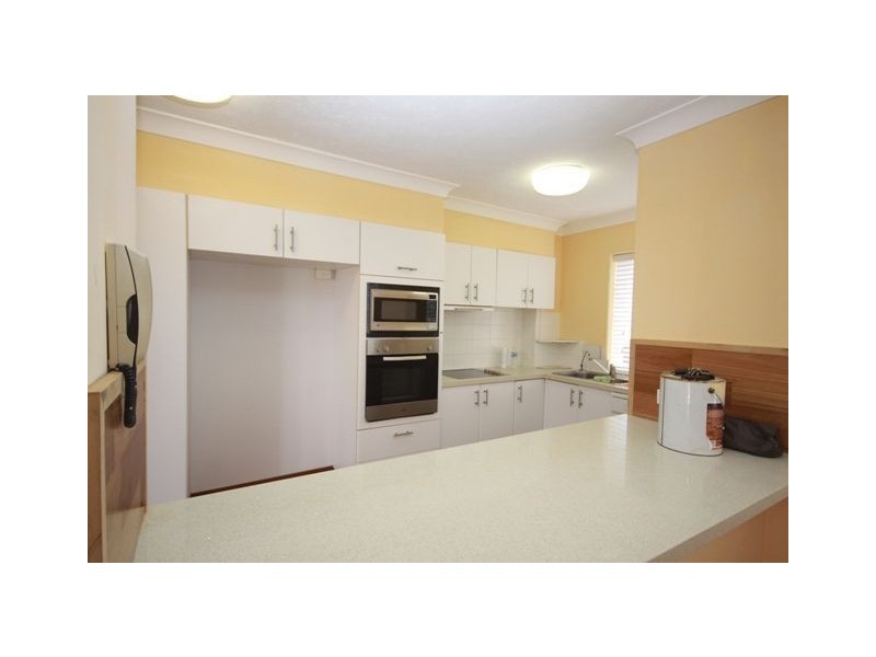 3/15 Esplanade West, Paradise Point QLD 4216
