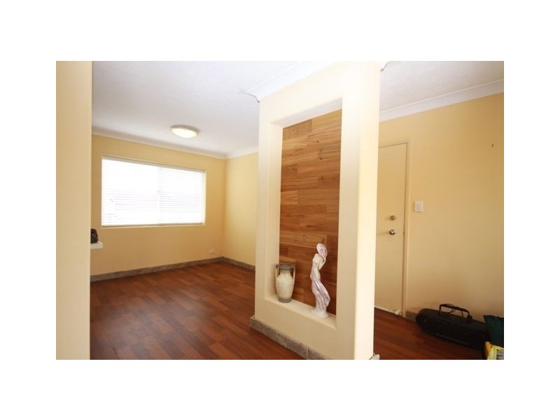 3/15 Esplanade West, Paradise Point QLD 4216