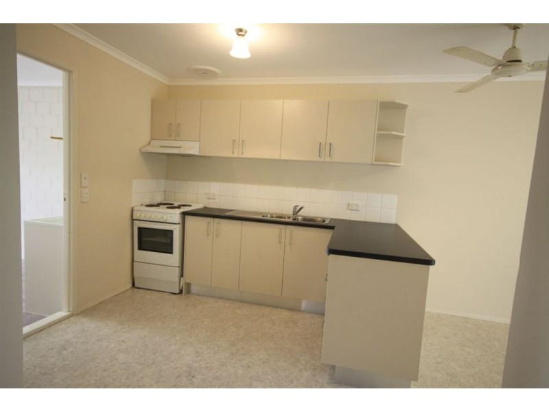 1/28 Orkney Place, Labrador QLD 4215