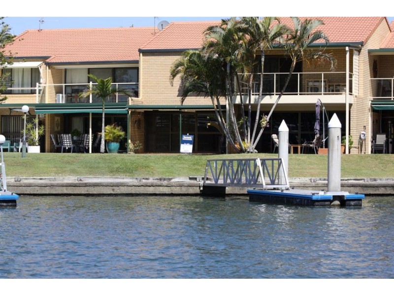 10/112 Bayview Street, Runaway Bay QLD 4216