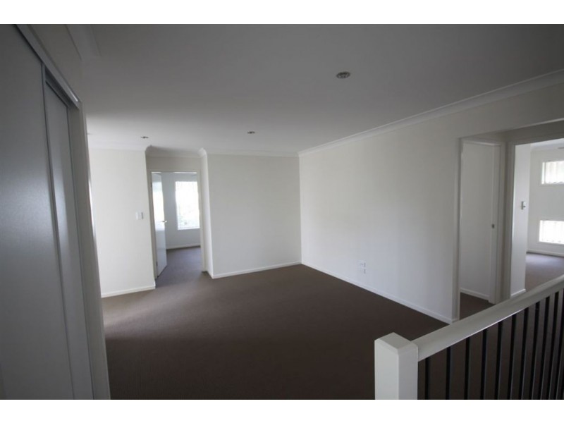 1a Lenton Street, Coomera QLD 4209