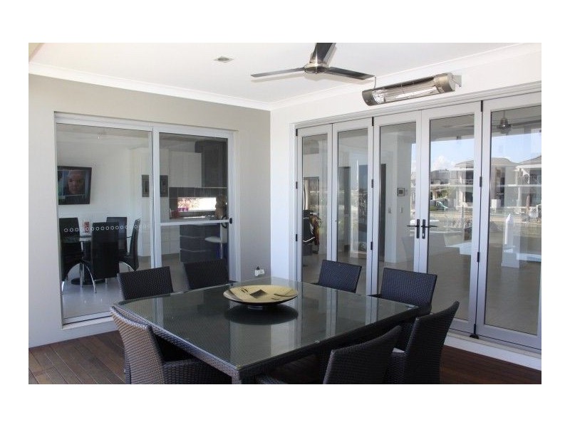 64 East Quay Drive, Biggera Waters QLD 4216