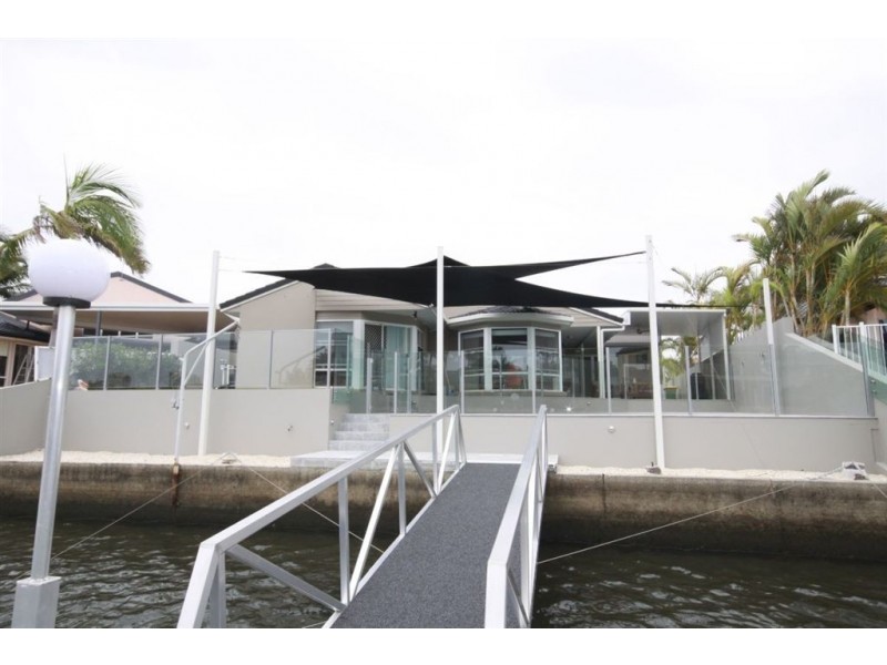 79 Sundance Way, Runaway Bay QLD 4216