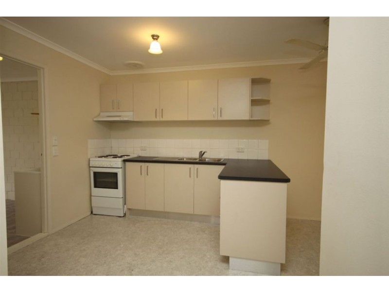 1/28 Orkney Place, Labrador QLD 4215