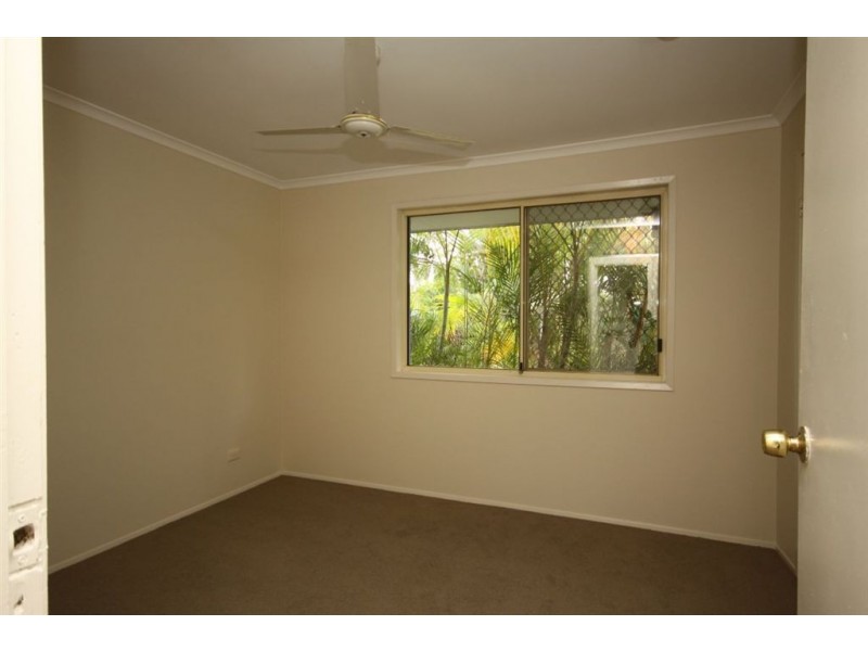 1/28 Orkney Place, Labrador QLD 4215