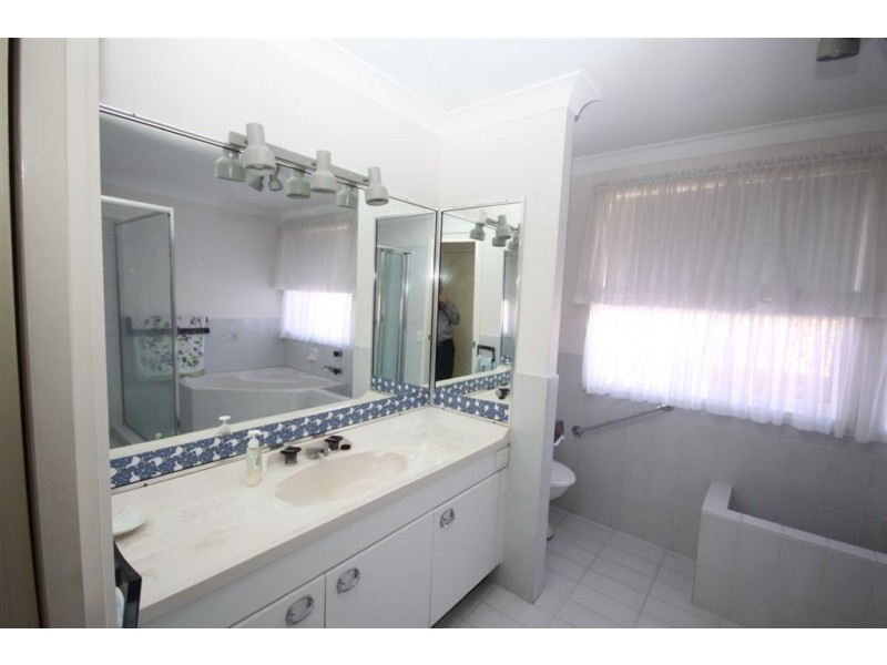 Runaway Bay QLD 4216