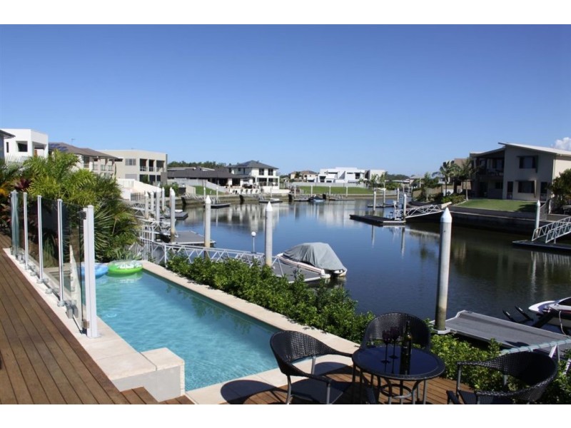 64 East Quay Drive, Biggera Waters QLD 4216