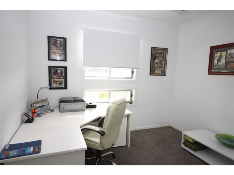 64 East Quay Drive, Biggera Waters QLD 4216